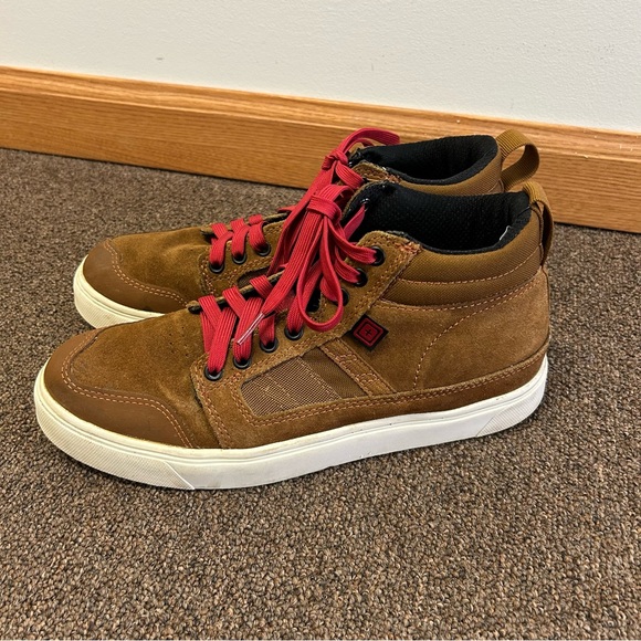 5.11 Tactical • Norris High Top Sneaker - Picture 3 of 6